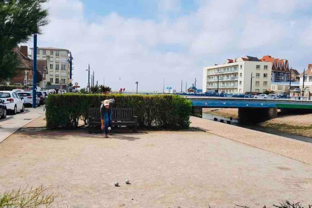 Duplex Deux Chambres - Emplacement Ideal- ヴィムルー エクステリア 写真